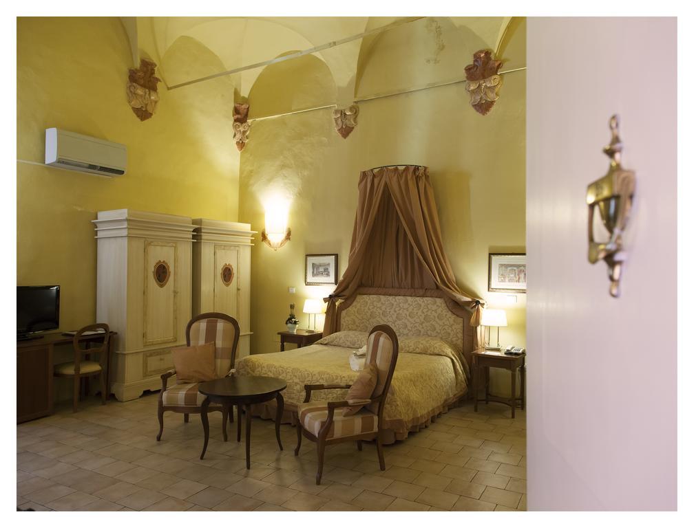 Palazzo Guiderocchi Hotel Ascoli Piceno Buitenkant foto